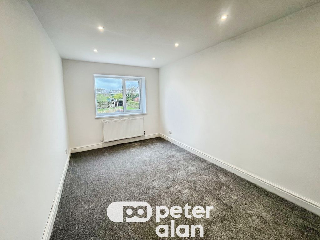 Additional image 7 of 3 bed semi-detached house to rentHeol Ty'n Y Garn, Bridgend CF31