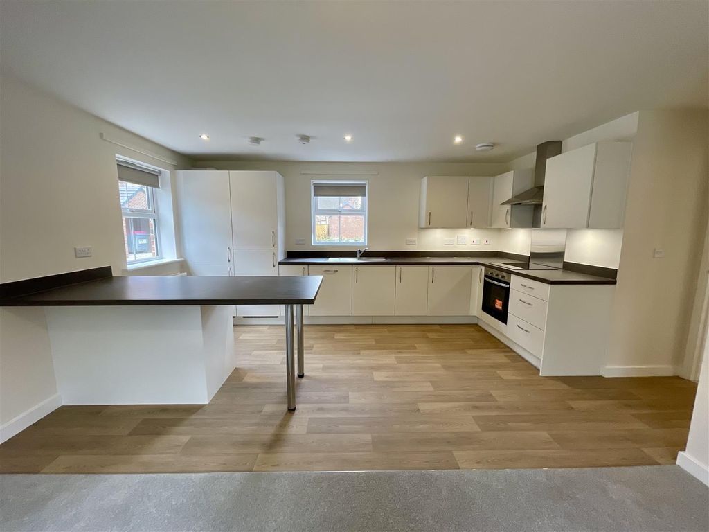 Property photo 3 of 13 Image000061.Jpeg