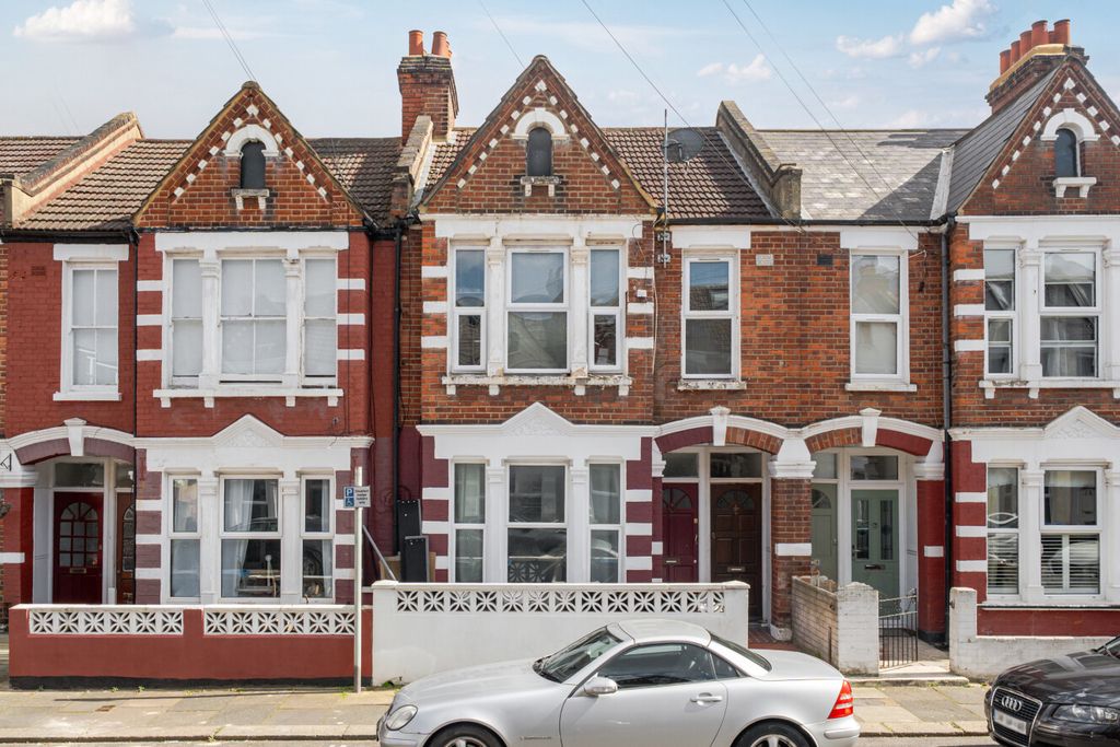 Property photo 1 of 8 1434812-12-69c3E4...