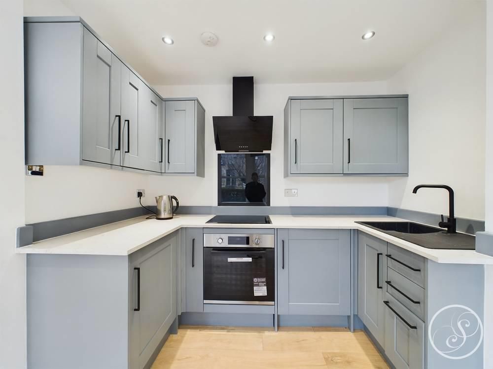 Property photo 3 of 6 Cam02158G0-Pr0093-Still004-Thumbnail-H750-70.Jpg