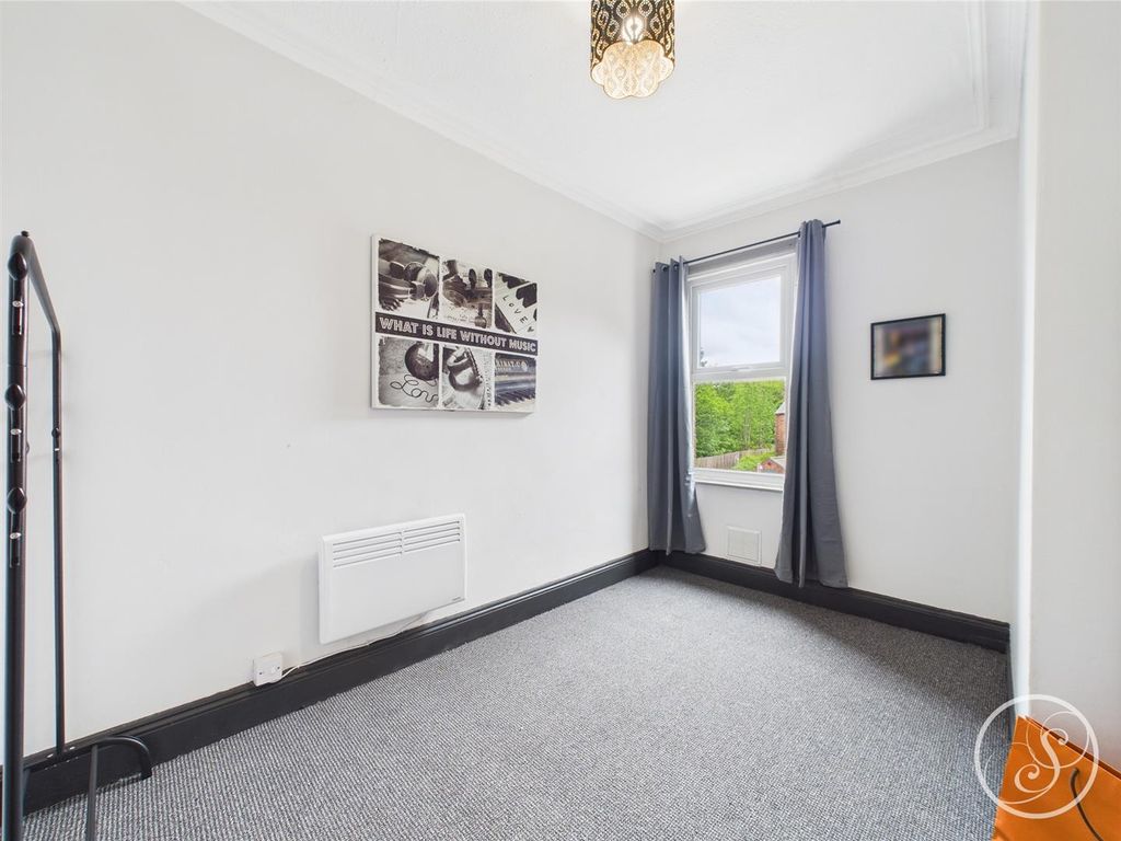 Property photo 2 of 10 Cam02071G0-Pr0619-Still001.Jpg