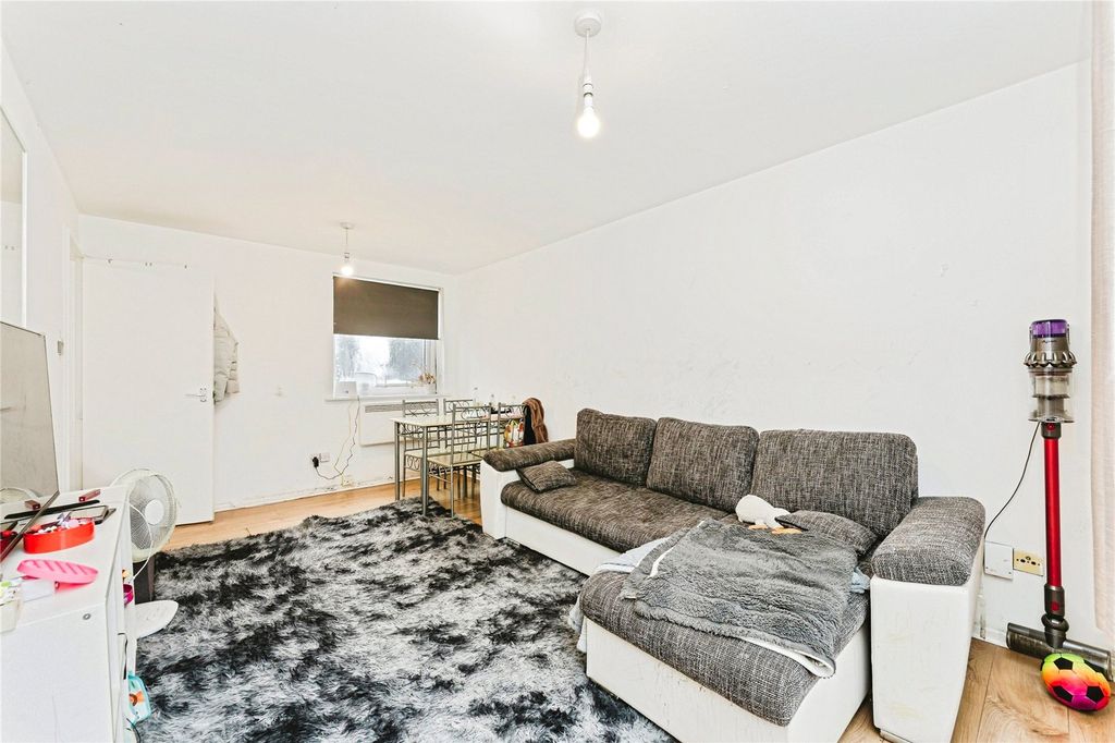 Property photo 3 of 15 Picture No. 29