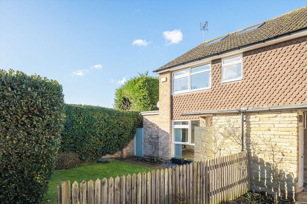 Property photo 1 of 7