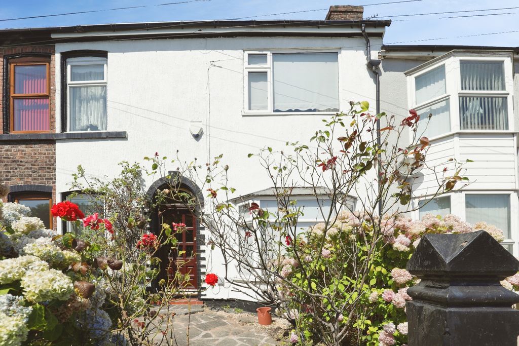 Property photo 1 of 11 Front