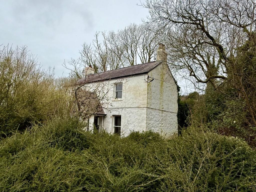 Property photo 1 of 20