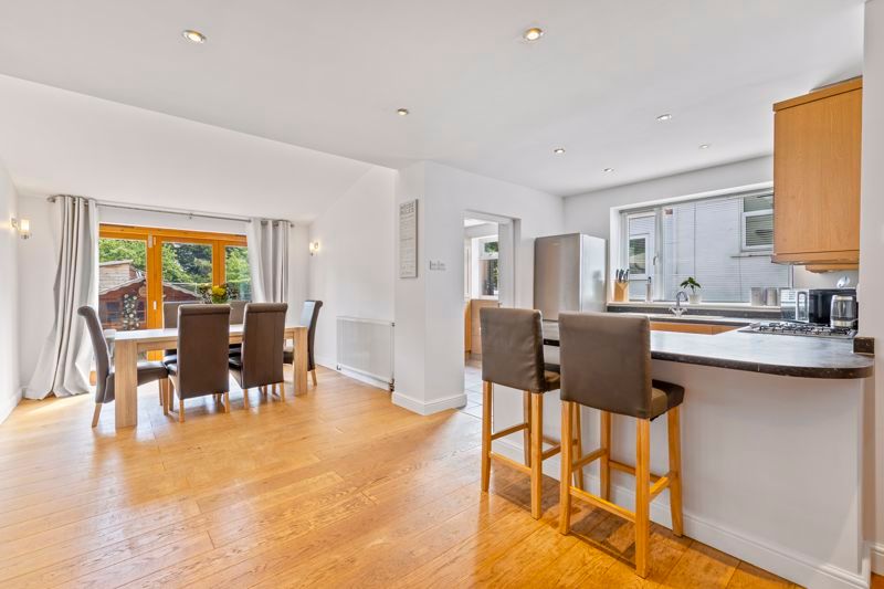 Property photo 3 of 35 Kitchen-Breakfast-Room