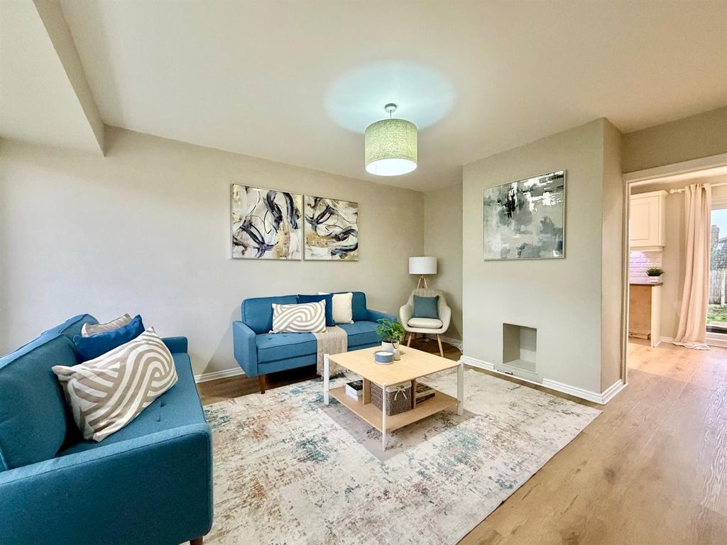 Property photo 2 of 16