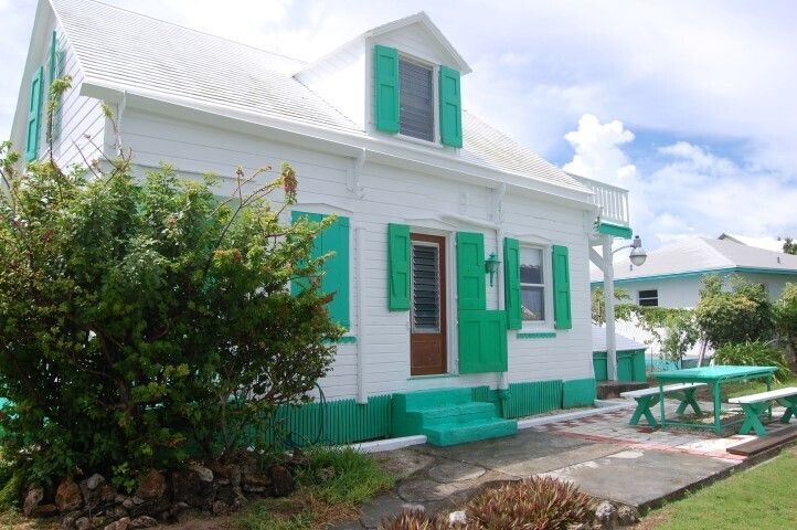 Property photo 3 of 13