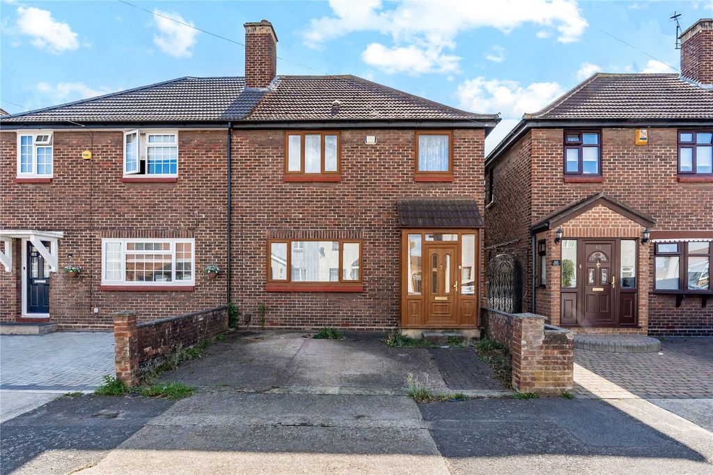 Property photo 1 of 19 Picture No. 01