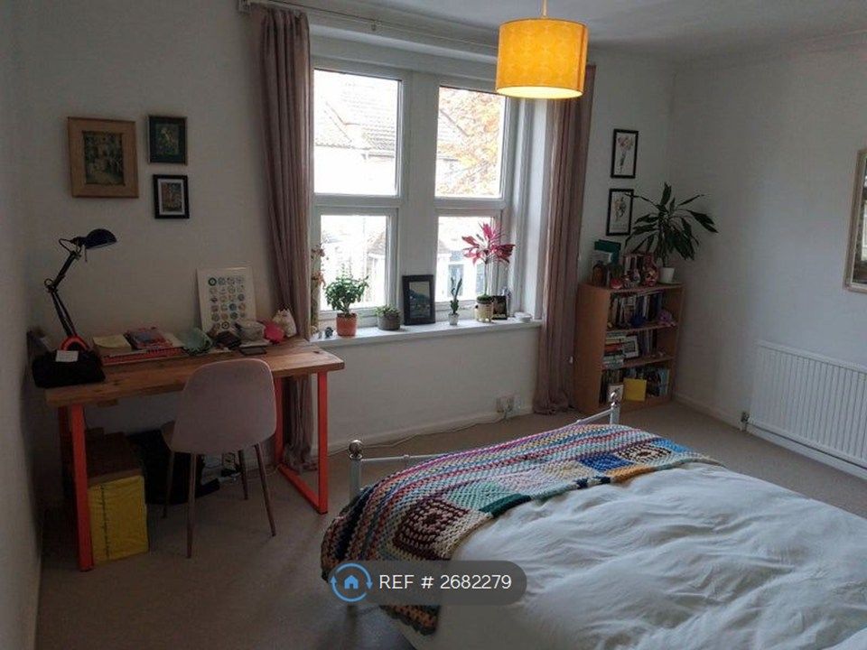 Property photo 2 of 8