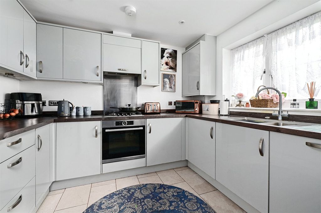 Property photo 2 of 13 Picture No. 05