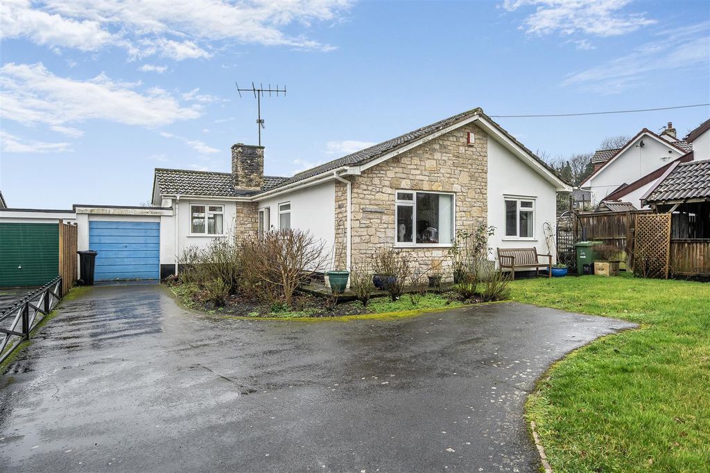 Property photo 2 of 14 Front