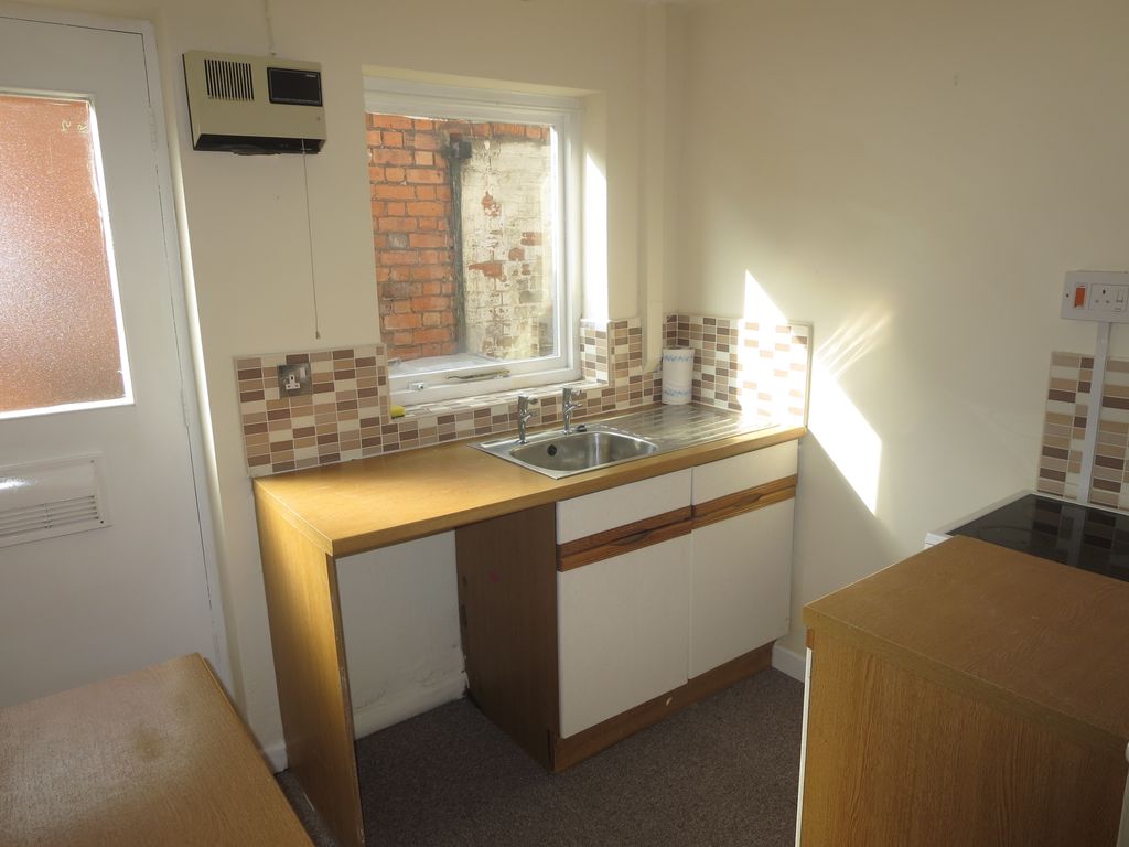 Property photo 3 of 5