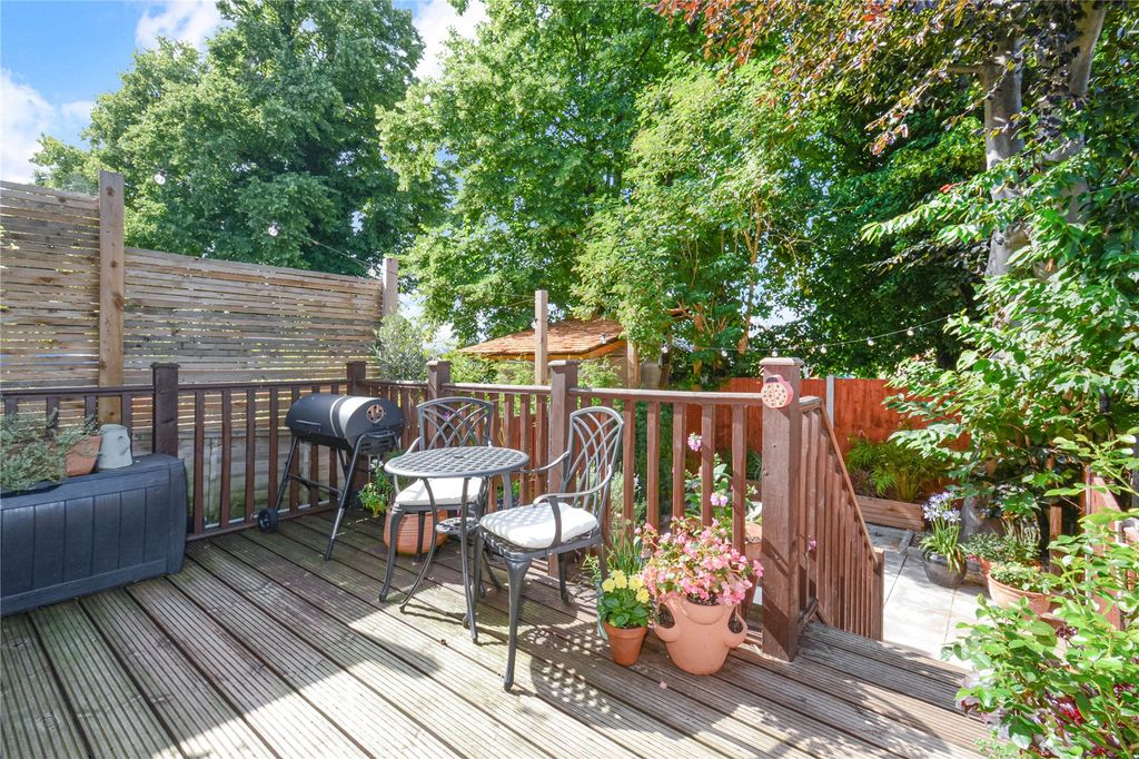Property photo 3 of 12 Picture No. 34