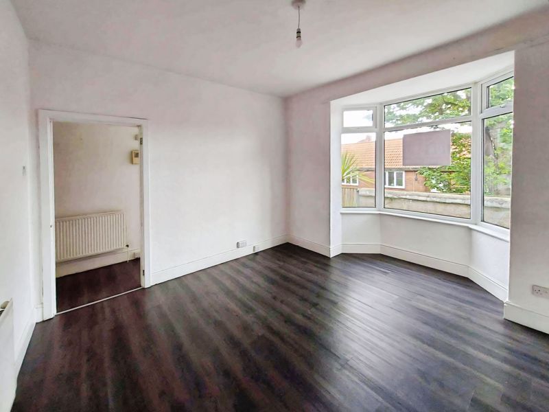 Property photo 2 of 13 Photo 4