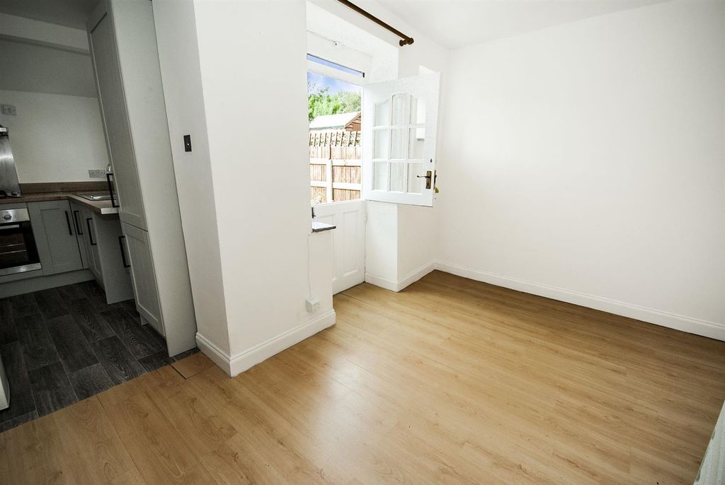 Property photo 2 of 13 New7.Jpg