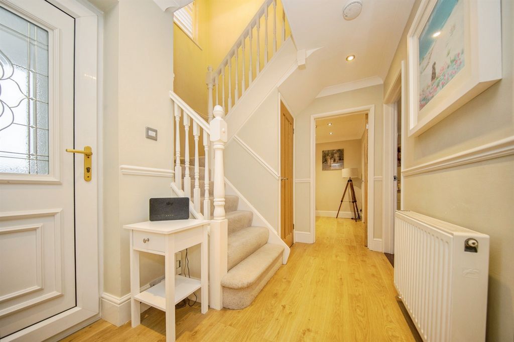 Additional image 6 of 5 bed semi-detached house for saleGordon Way, Harwich CO12