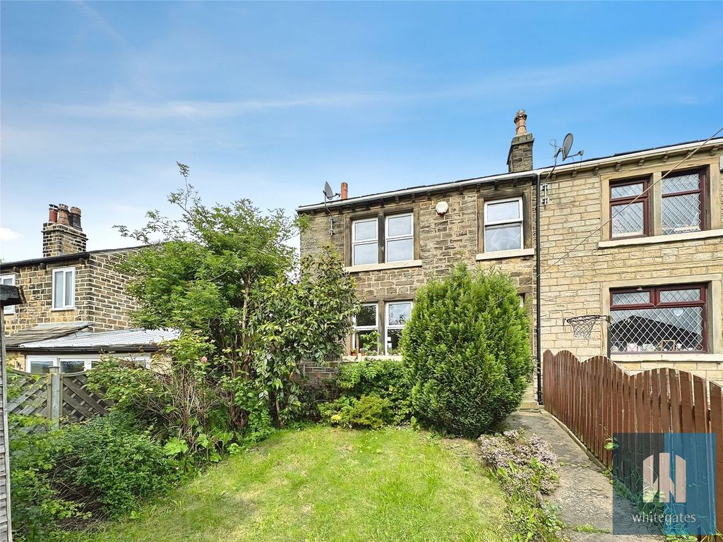 Property photo 1 of 20 Picture No. 04