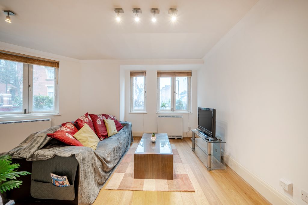 Property photo 2 of 9