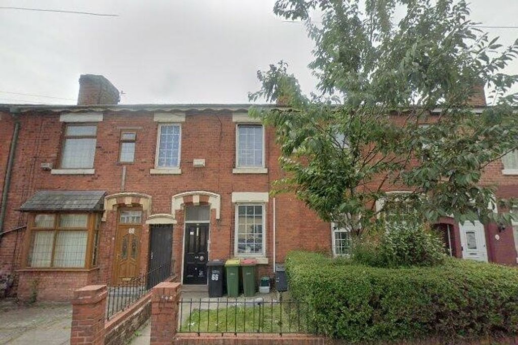 Property photo 1 of 3