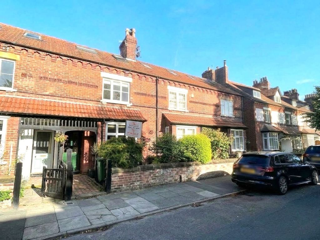 Property photo 1 of 27