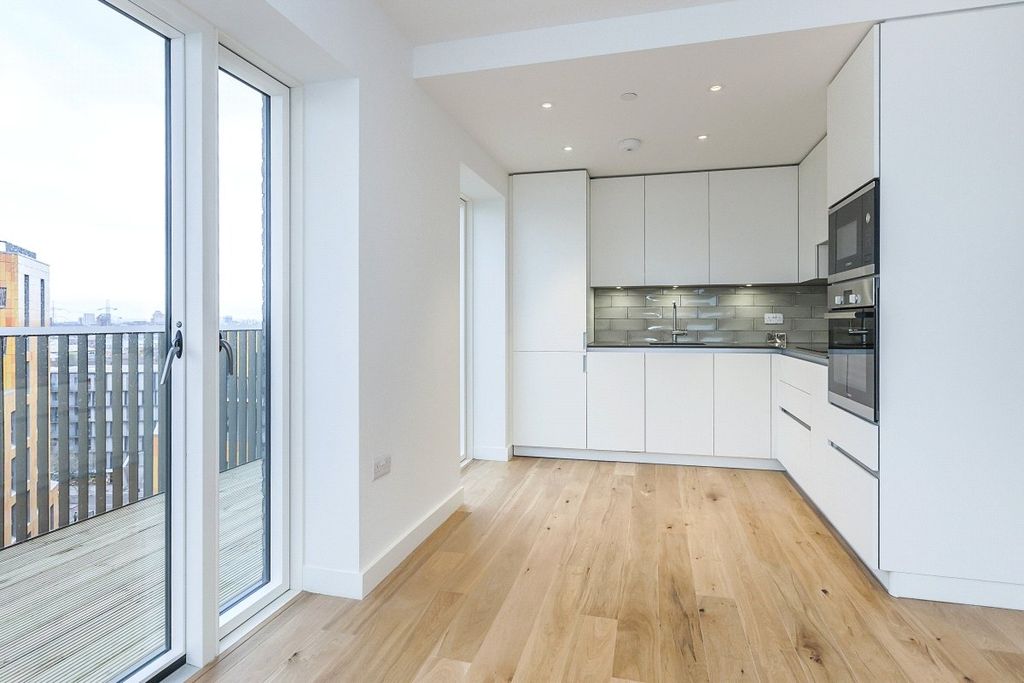 Property photo 3 of 6 Picture No. 07