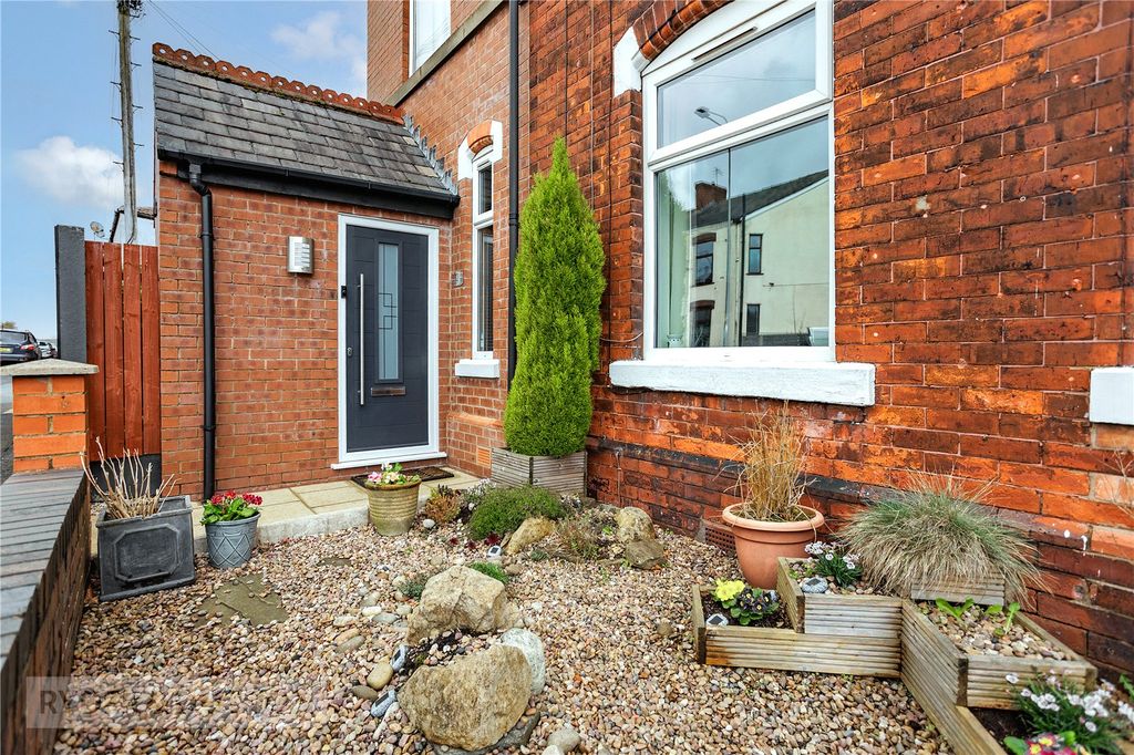 Property photo 2 of 42 Front External