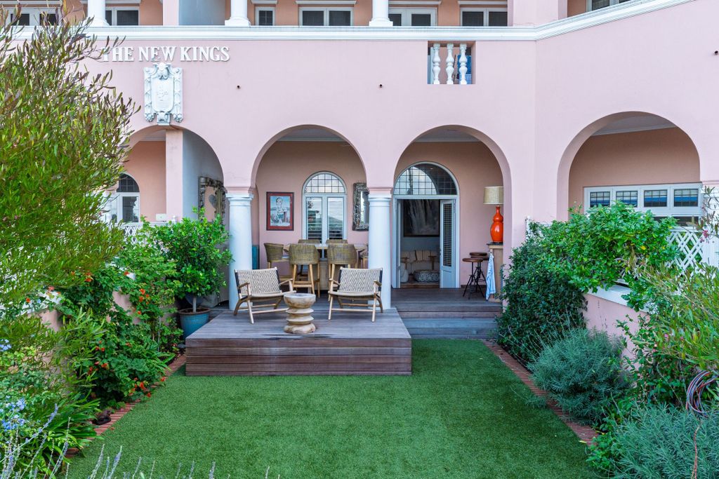 Property photo 1 of 37 Fh1739140