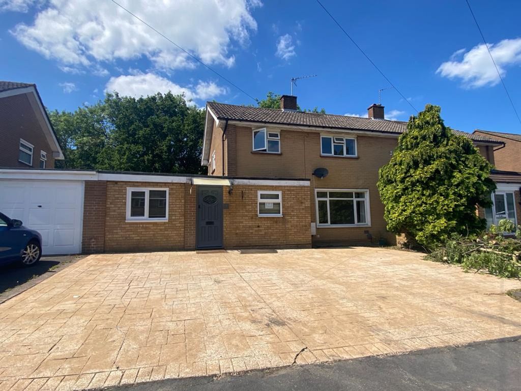 Property photo 1 of 28