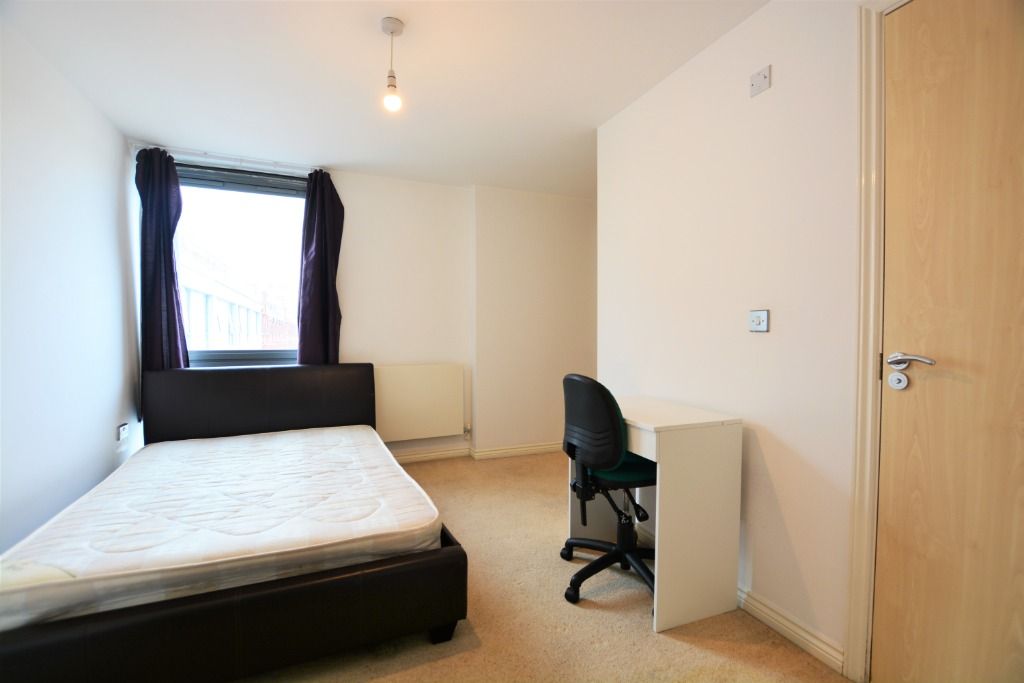 Property photo 3 of 6