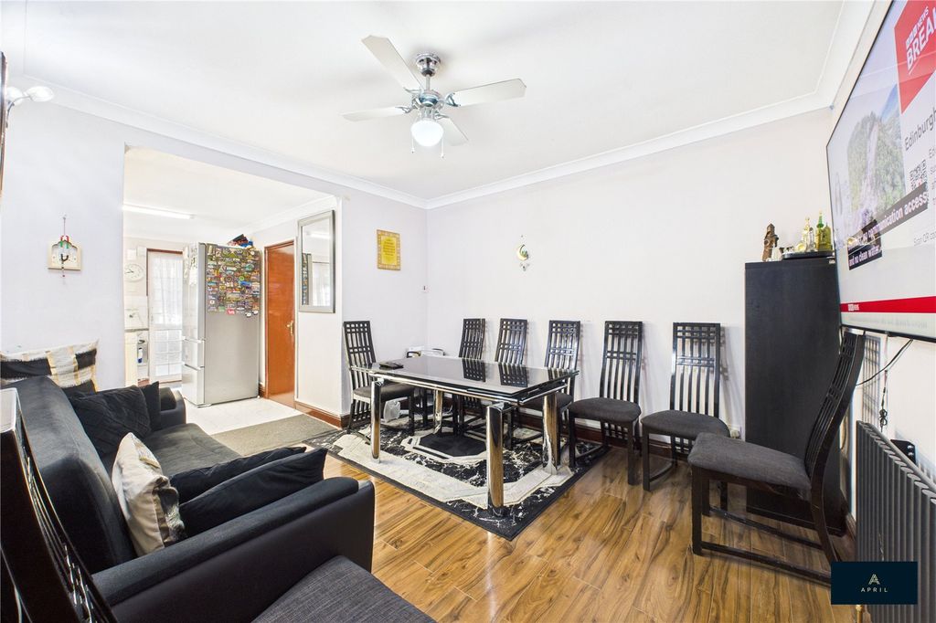 Property photo 2 of 20 Picture No. 22