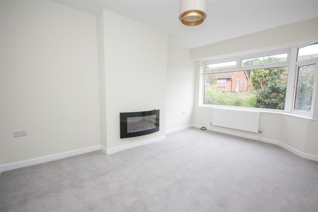 Property photo 3 of 11 Living 1.Jpg