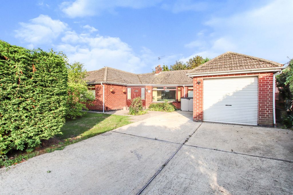 Property photo 1 of 20 5254550