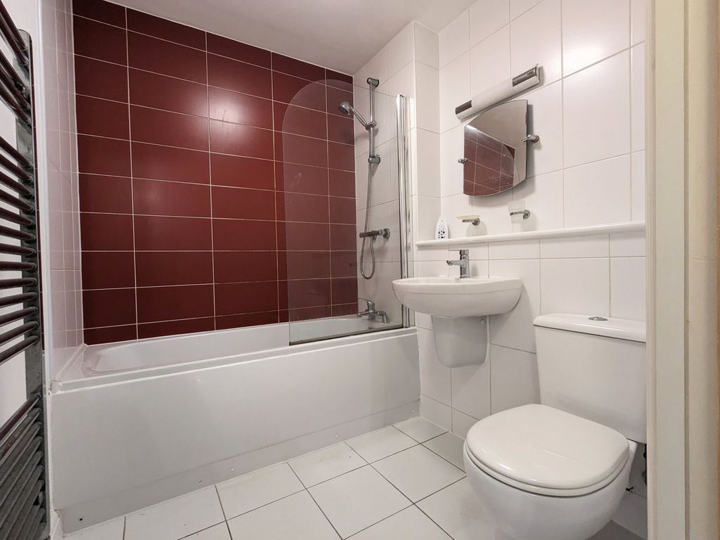 Property photo 3 of 8 Picture No. 09
