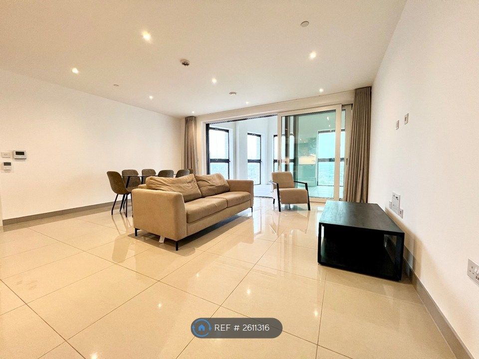 Property photo 3 of 24