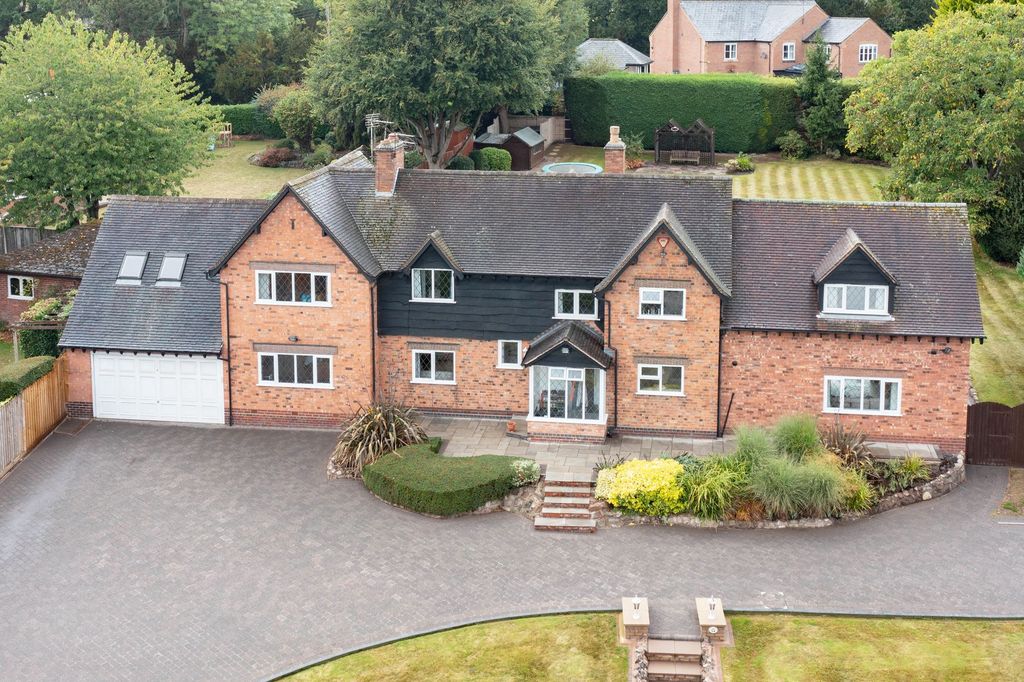 Swan Street, Alvechurch B48, 5 bed detached house for sale, £1,100,000 ...