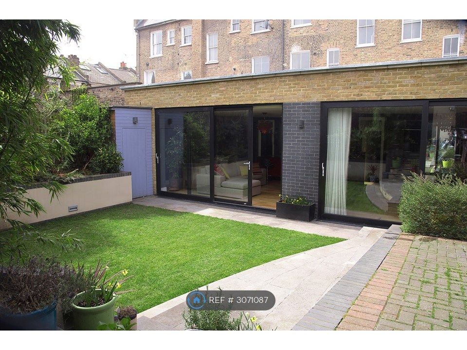 Property photo 1 of 10 Garden