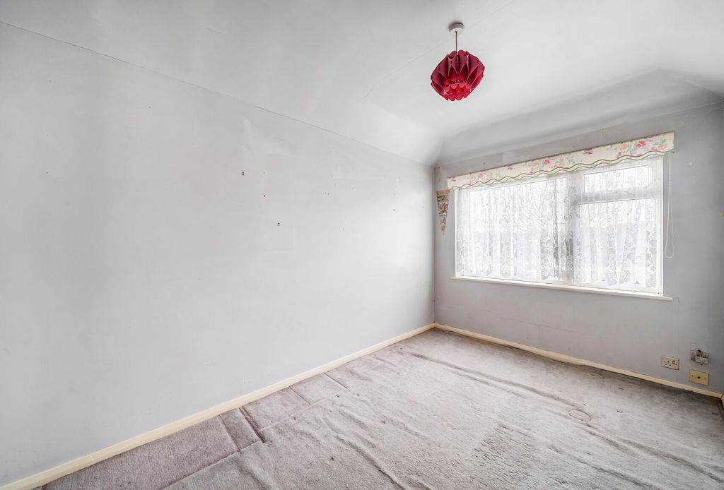 Property photo 3 of 20 Picture 3