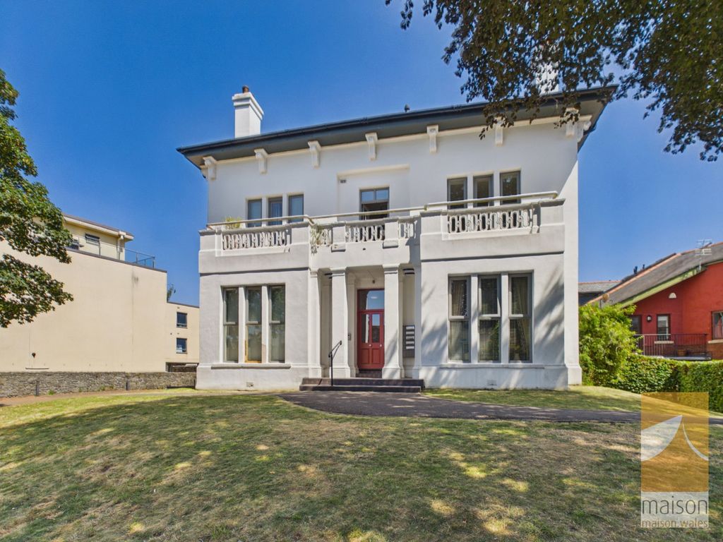 Property photo 1 of 19