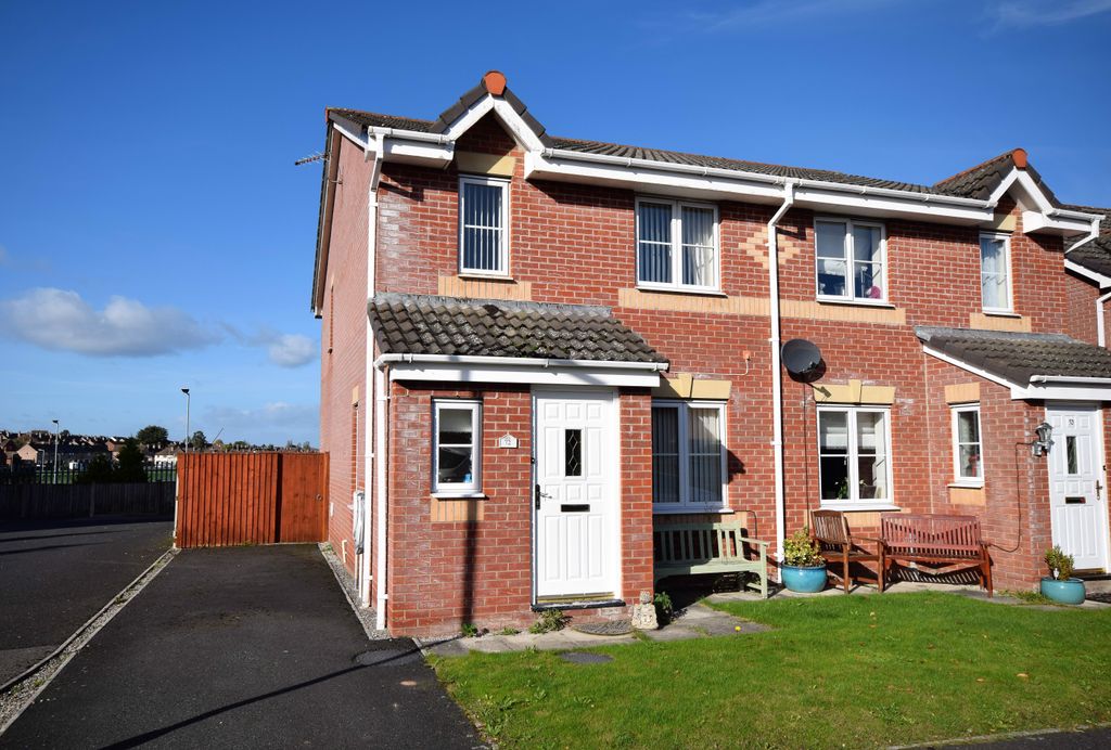 Property photo 1 of 14 3 Bedroom House For Rent