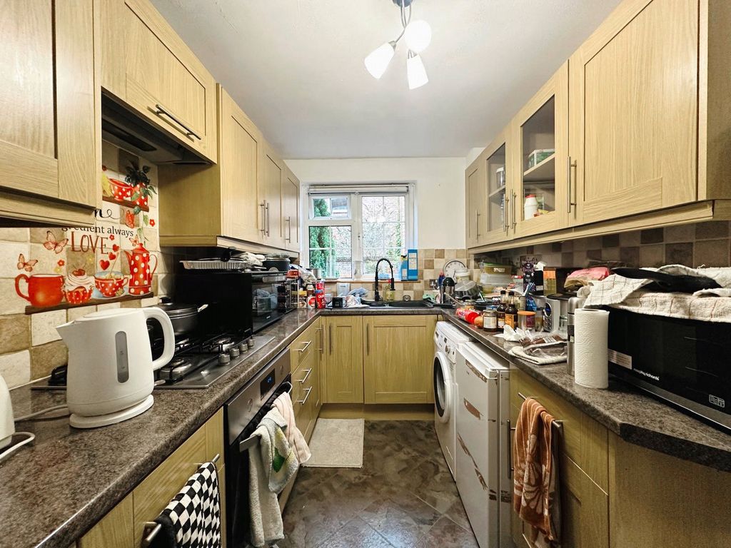 Property photo 2 of 9 Picture 2