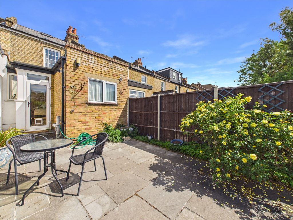 Property photo 3 of 10 Picture No. 07