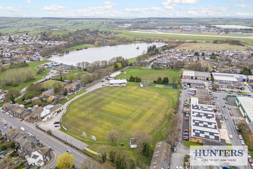 Property photo 2 of 26 Exterior