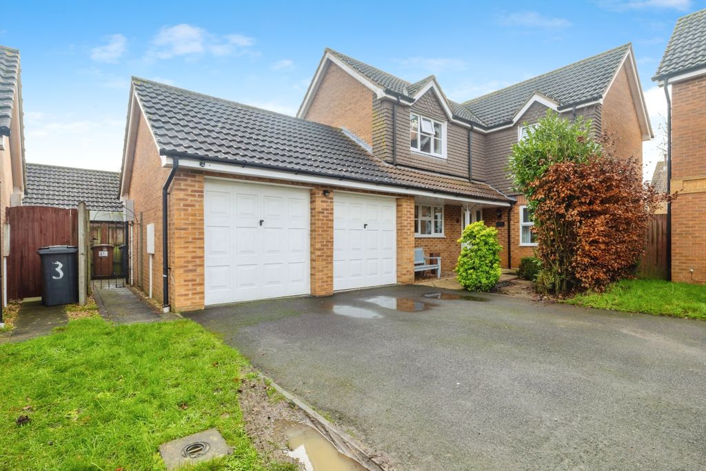 Property photo 1 of 15 Front View