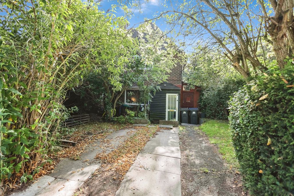 Property photo 1 of 17 Front