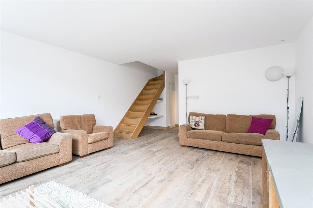 Property photo 2 of 9 Picture No. 07