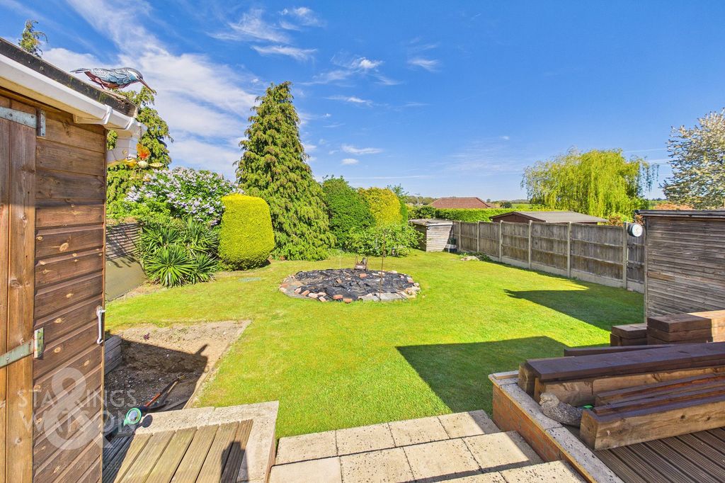 Property photo 3 of 26
