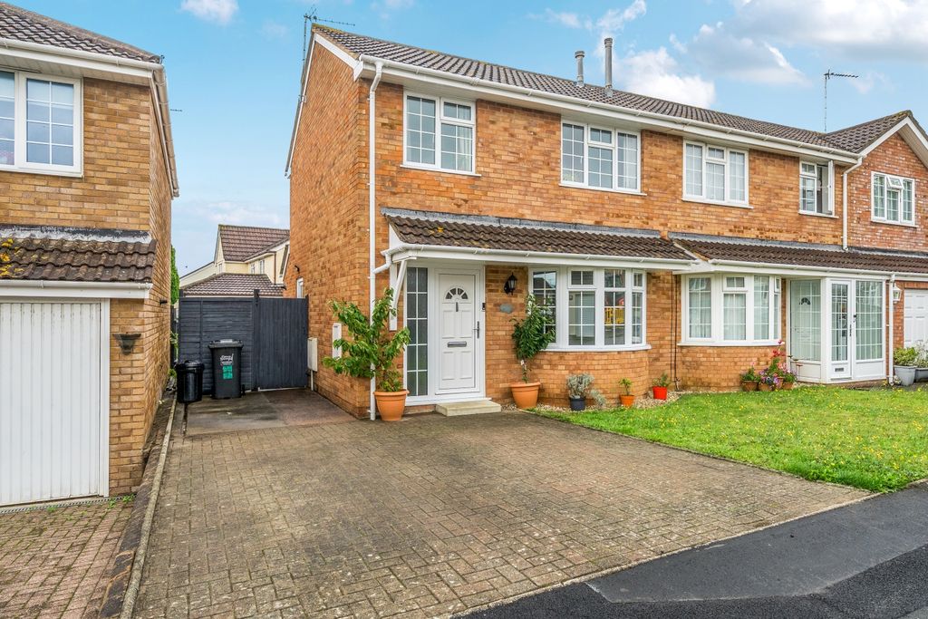 Property photo 1 of 14 1329424-17-687Ea3Ecd831E