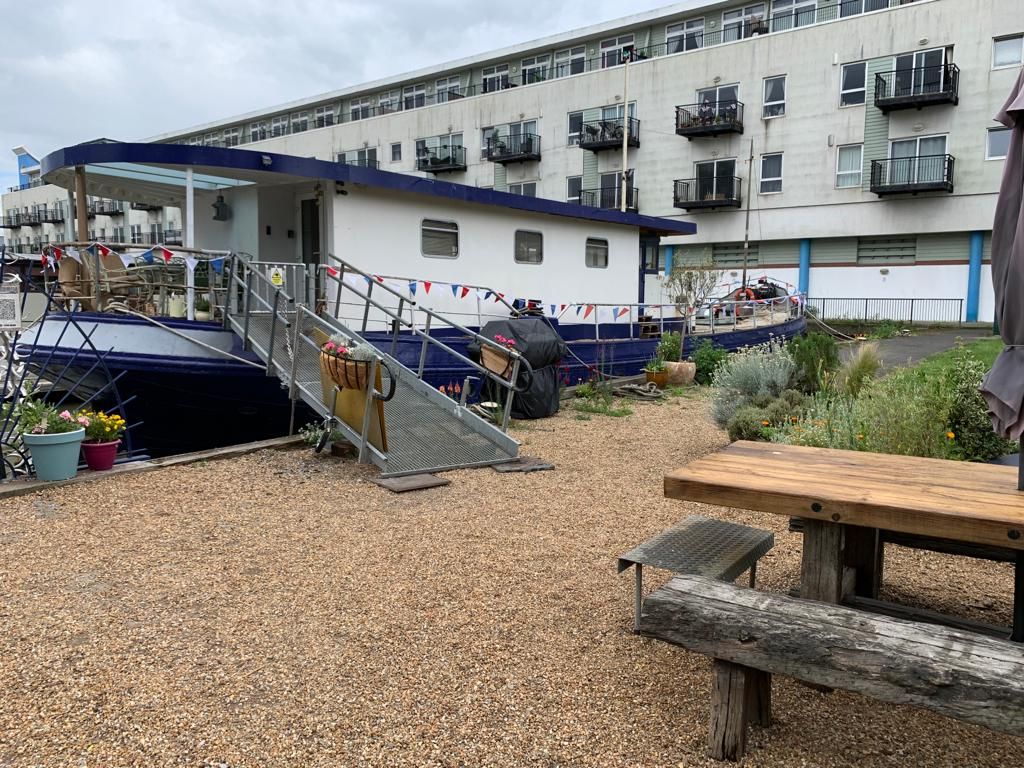 Property photo 2 of 24