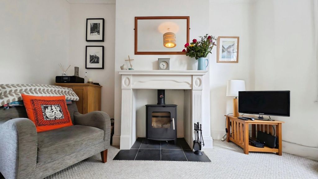 Property photo 2 of 28 c7888Ba3-Pxl_20251022_093234888.Jpg